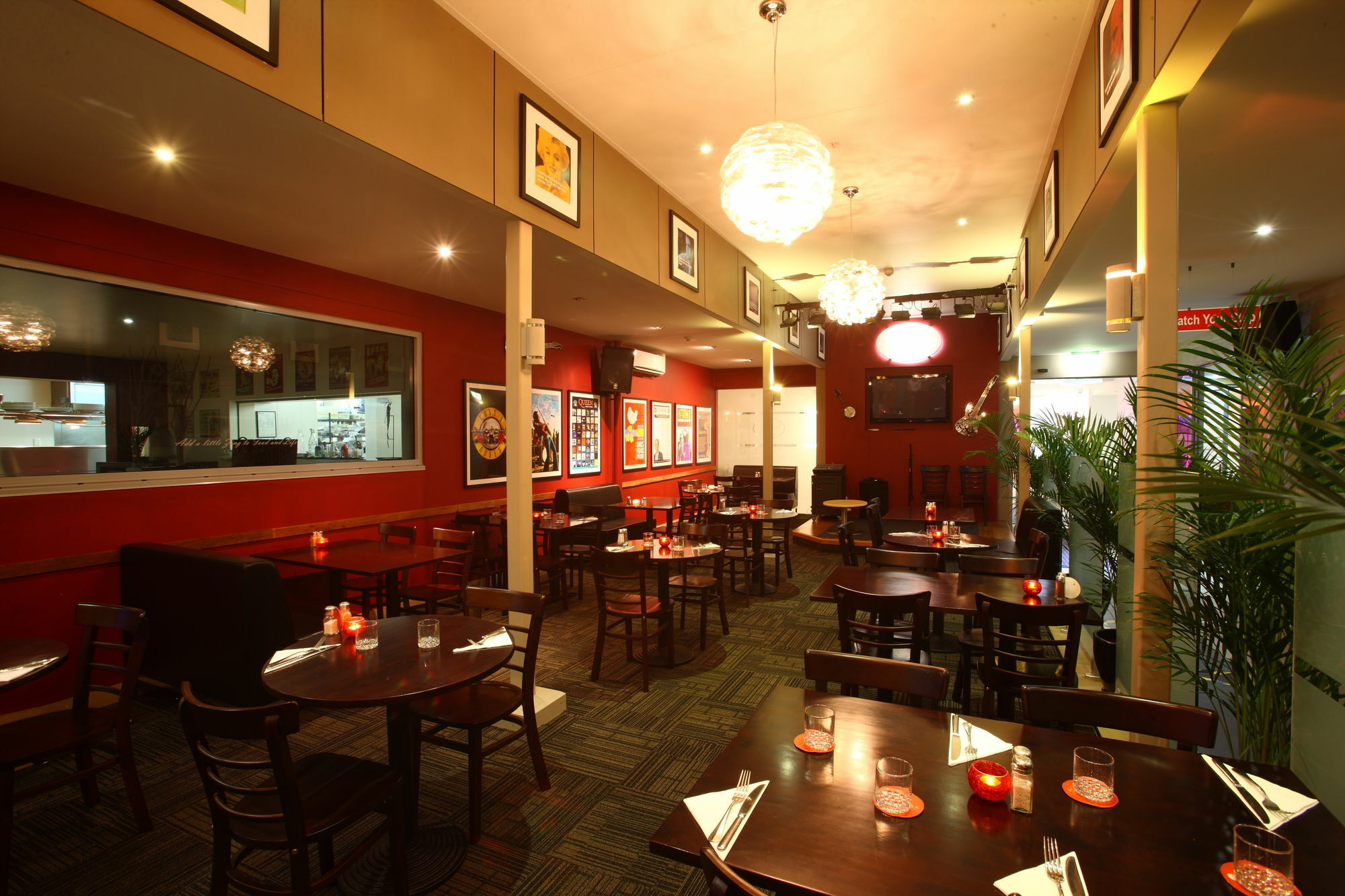 Ramada By Wyndham Hervey Bay Luaran gambar Interior of the restaurant