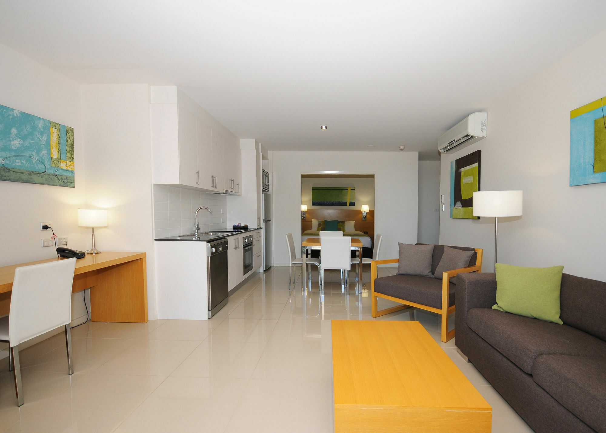 Ramada By Wyndham Hervey Bay Luaran gambar A typical apartment at the Village